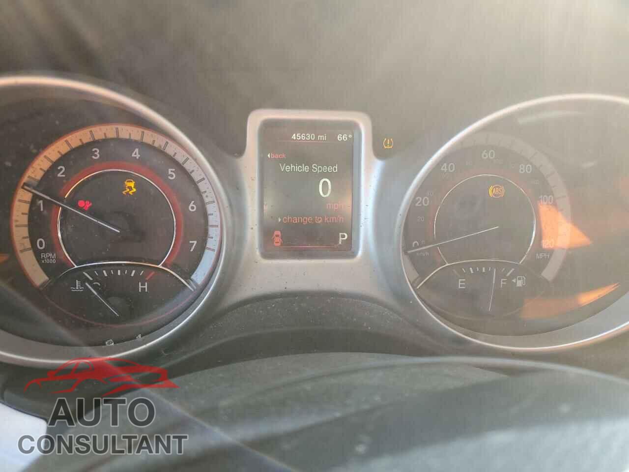 DODGE JOURNEY 2017 - 3C4PDCBG3HT705999