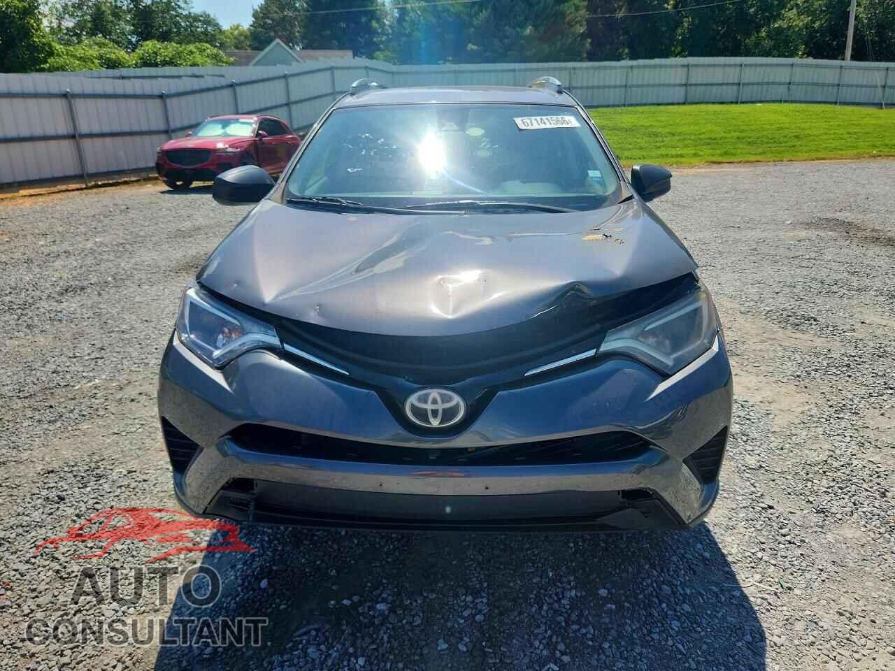 TOYOTA RAV4 2017 - 2T3BFREV9HW579013