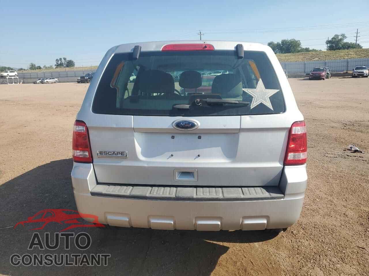 FORD ESCAPE 2011 - 1FMCU9C76BKC41546