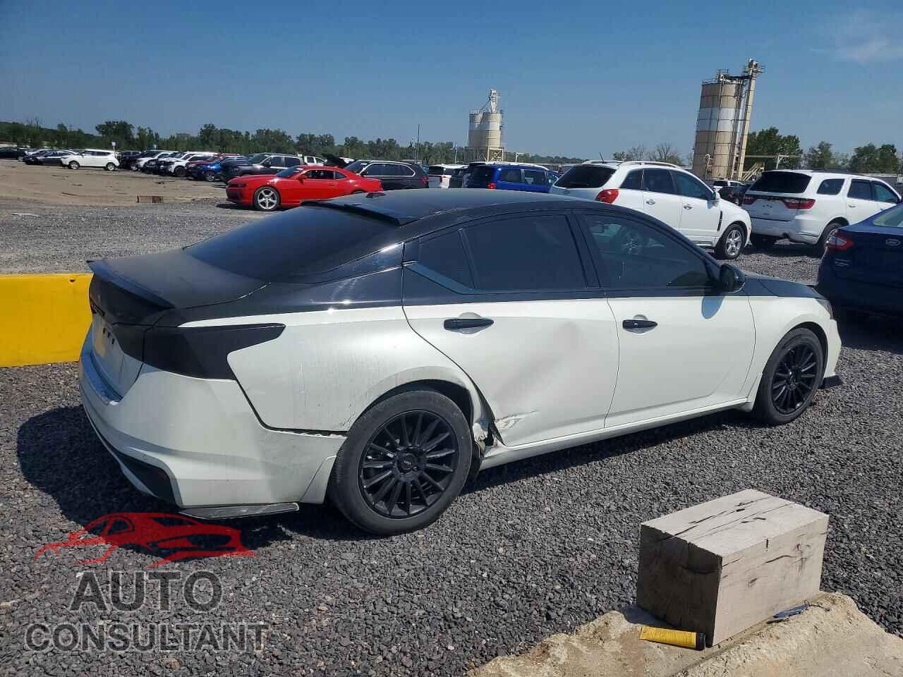 NISSAN ALTIMA 2021 - 1N4BL4EV3MN334792