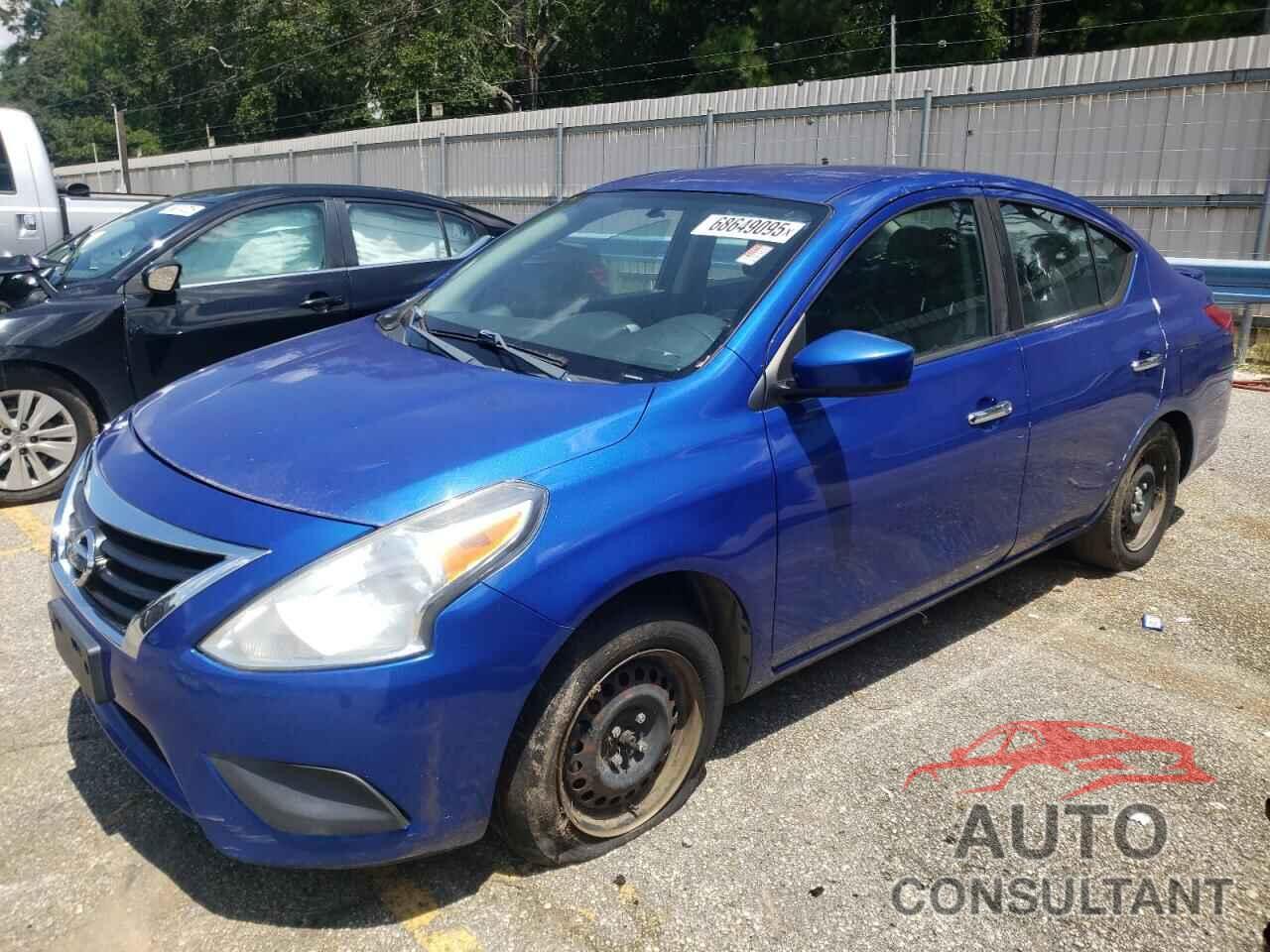 NISSAN VERSA 2017 - 3N1CN7AP4HL871794