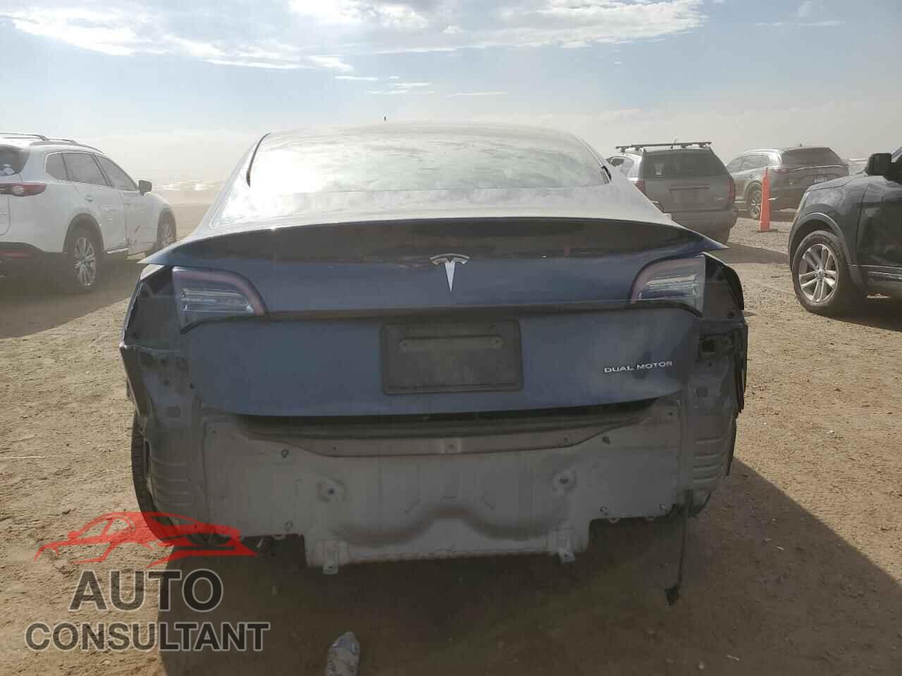 TESLA MODEL 3 2021 - 5YJ3E1EB8MF869290