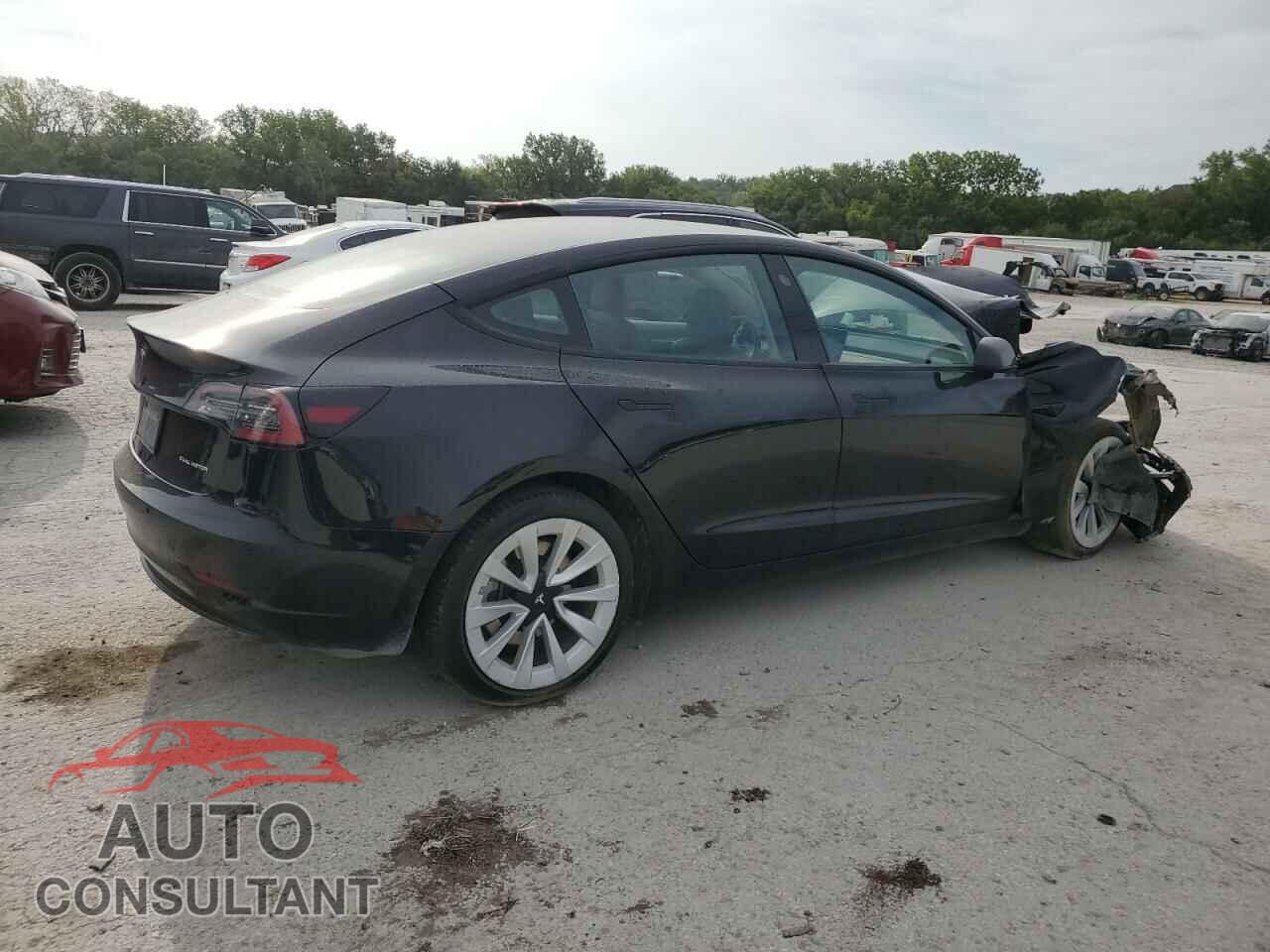TESLA MODEL 3 2022 - 5YJ3E1EB0NF186033