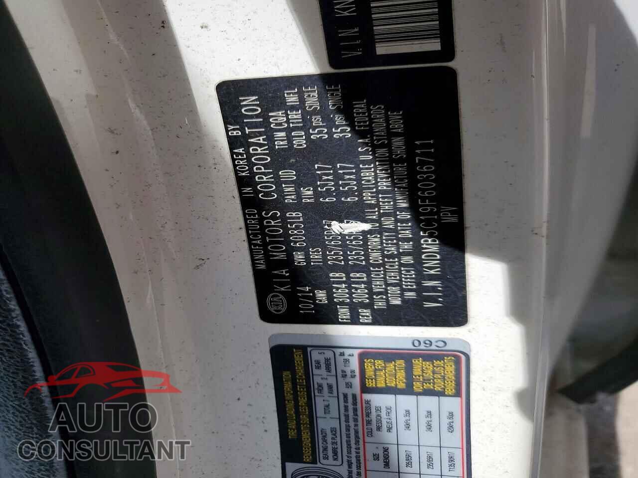 KIA SEDONA 2015 - KNDMB5C19F6036711