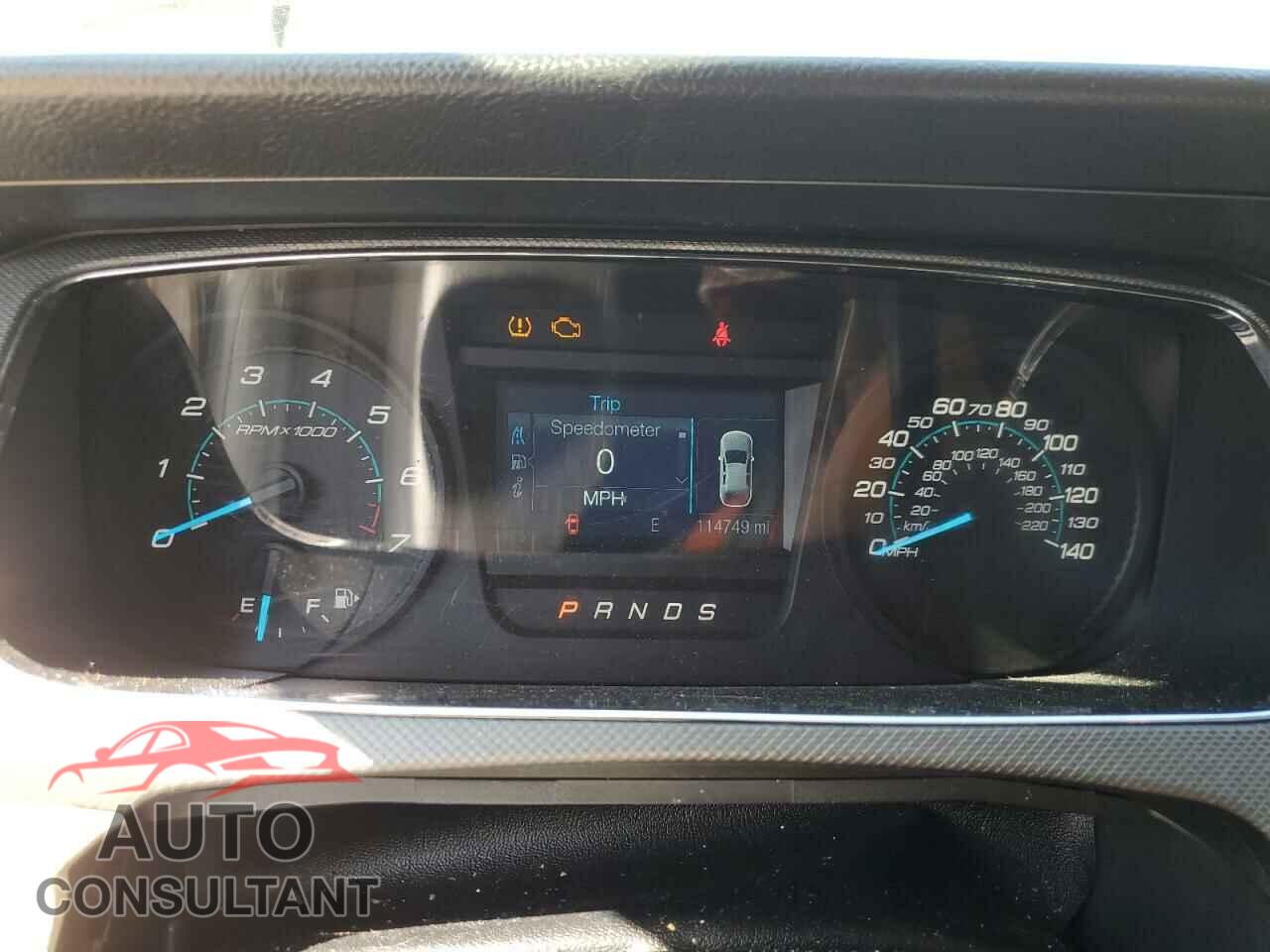 FORD TAURUS 2018 - 1FAHP2D82JG105339