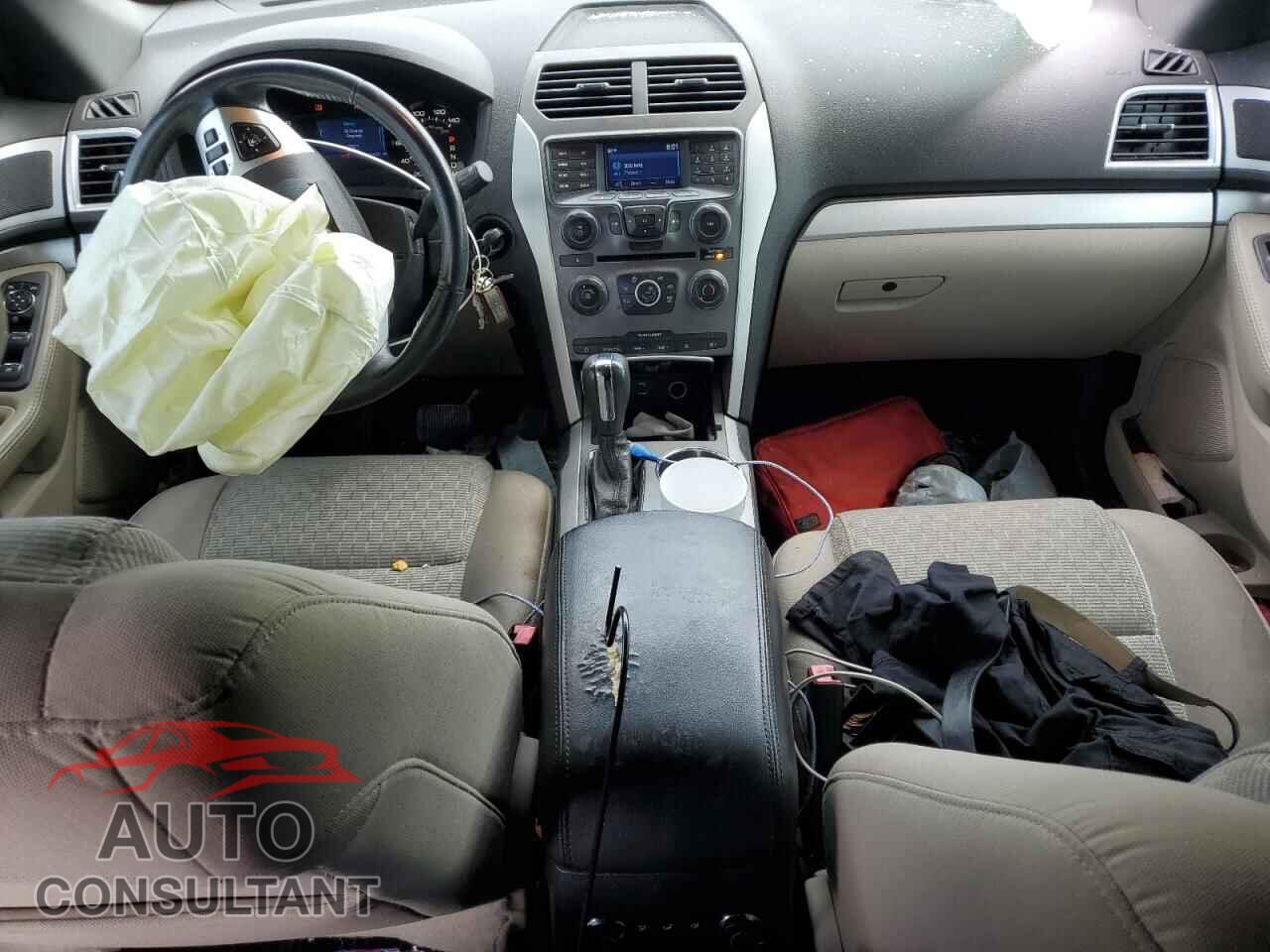 FORD EXPLORER 2015 - 1FM5K7D83FGC41121
