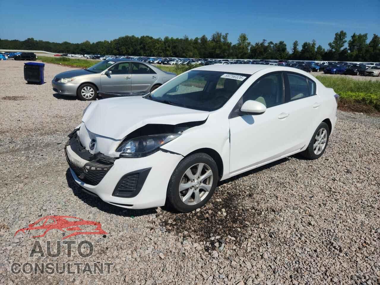 MAZDA 3 2011 - JM1BL1VF1B1411357
