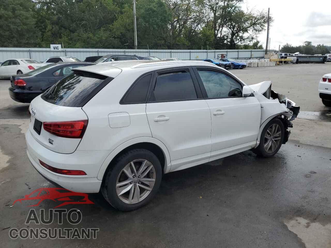 AUDI Q3 2018 - WA1ECCFS5JR006729