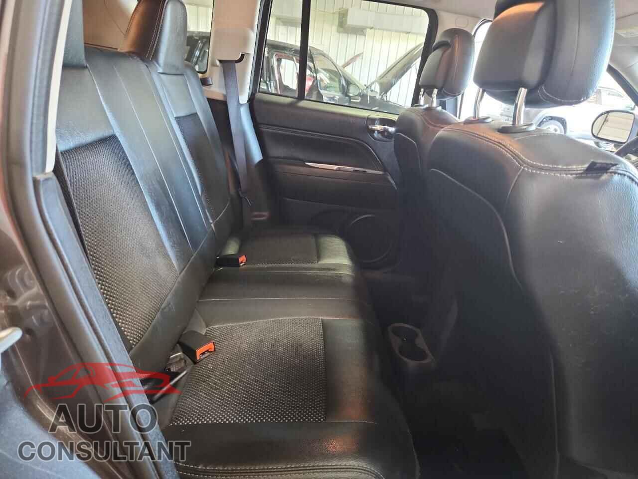 JEEP COMPASS 2017 - 1C4NJDEB8HD144257