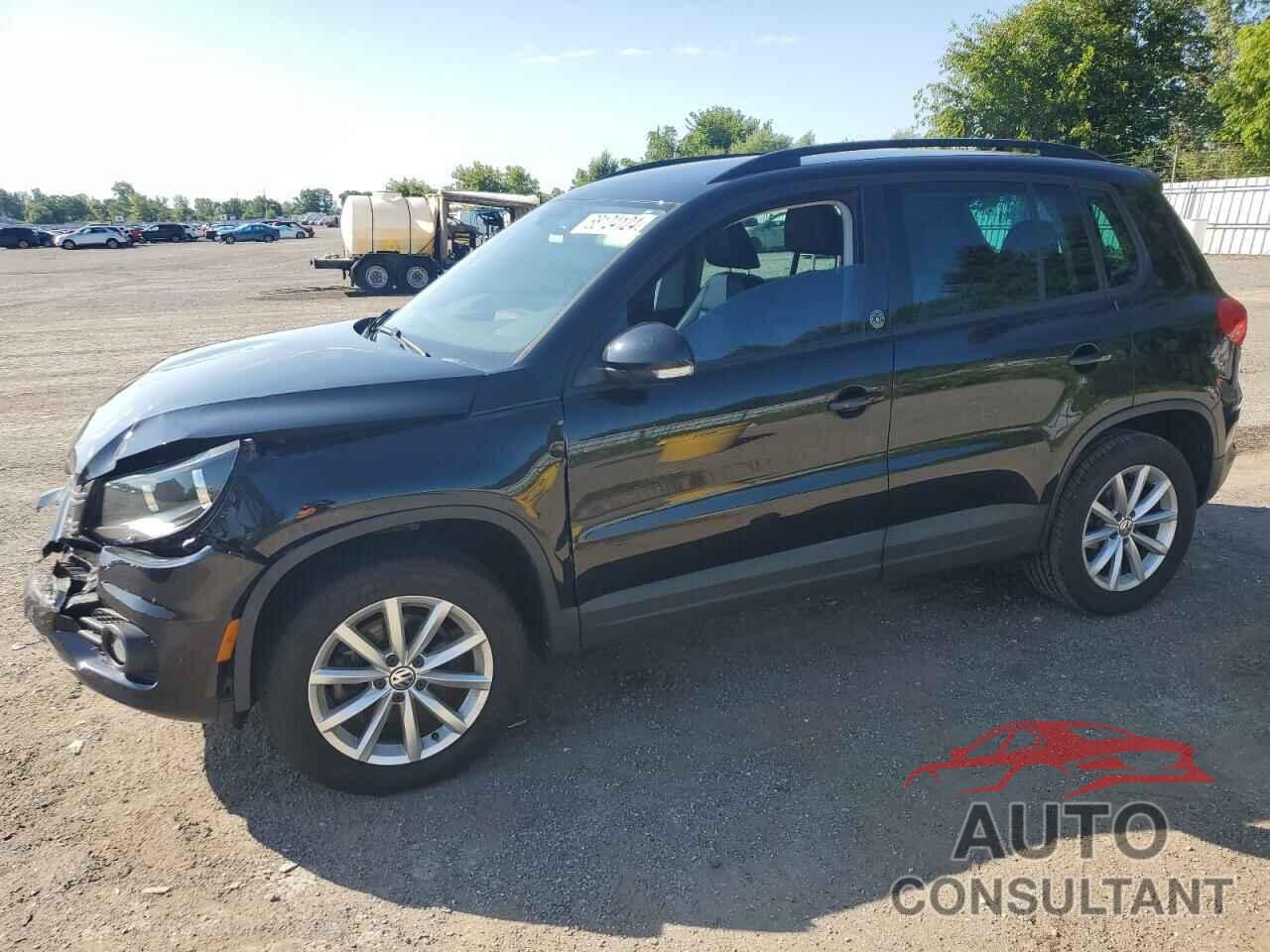 VOLKSWAGEN TIGUAN 2017 - WVGNV7AX4HK039729