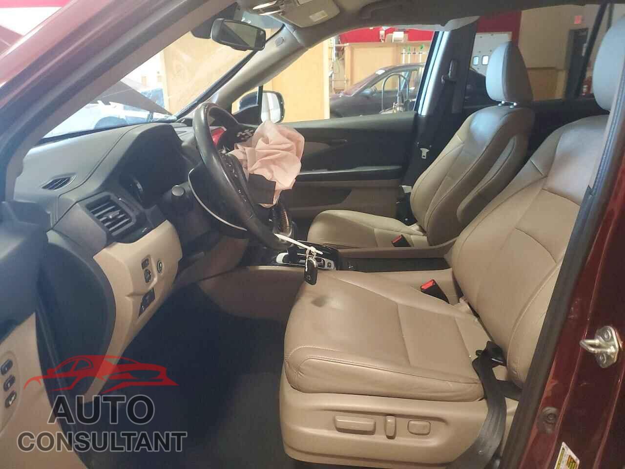 HONDA RIDGELINE 2019 - 5FPYK3F70KB011756