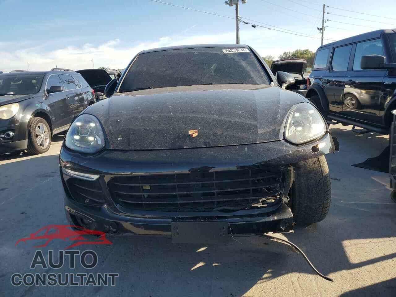 PORSCHE CAYENNE 2018 - WP1AA2A2XJKA05773