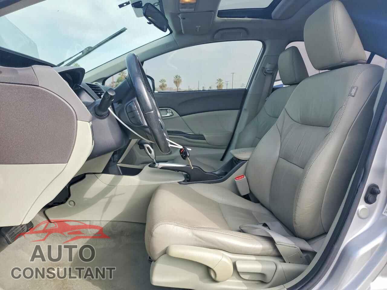 HONDA CIVIC 2012 - 19XFB2F90CE328021