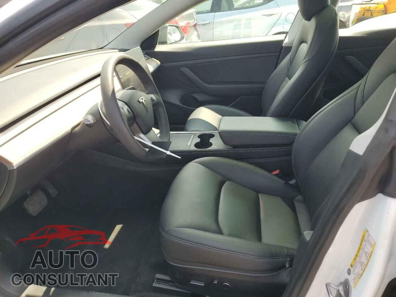 TESLA MODEL 3 2021 - 5YJ3E1EA3MF930469