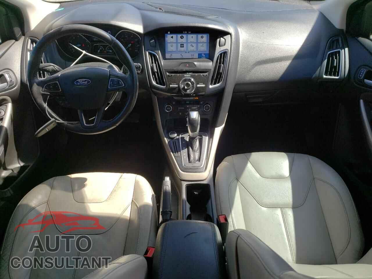 FORD FOCUS 2016 - 1FADP3N29GL330551
