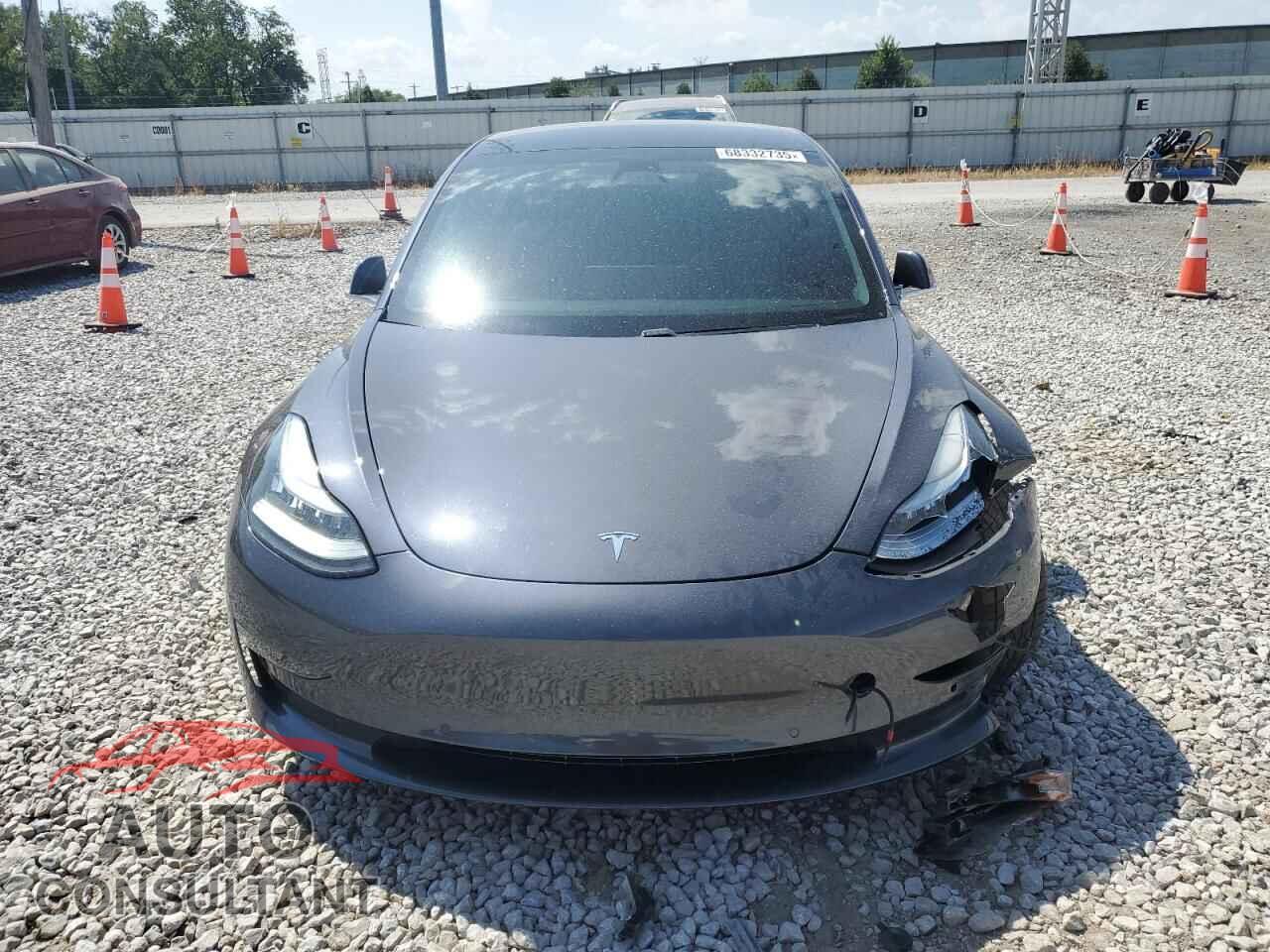 TESLA MODEL 3 2019 - 5YJ3E1EB2KF365363