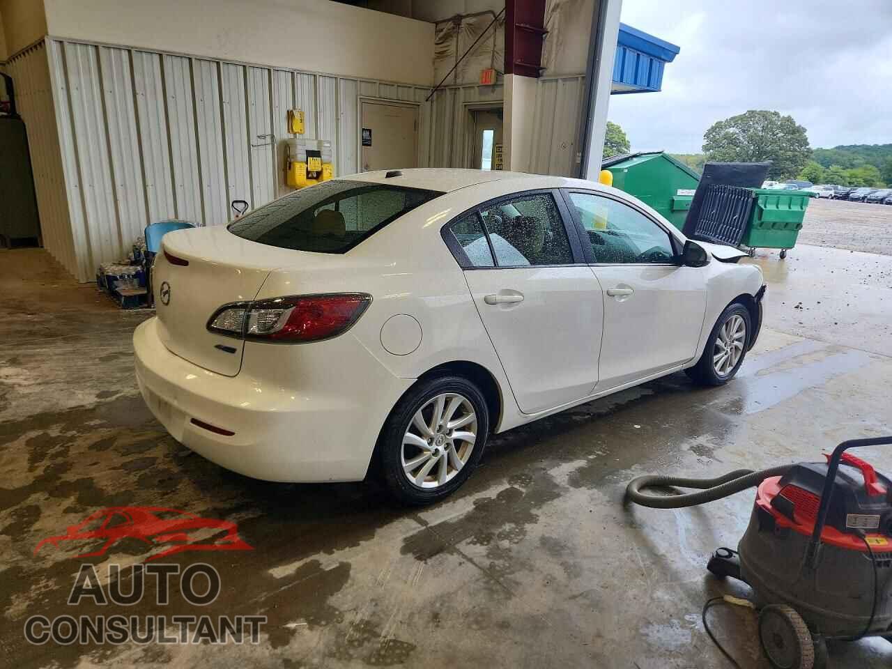 MAZDA 3 2012 - JM1BL1W75C1626796