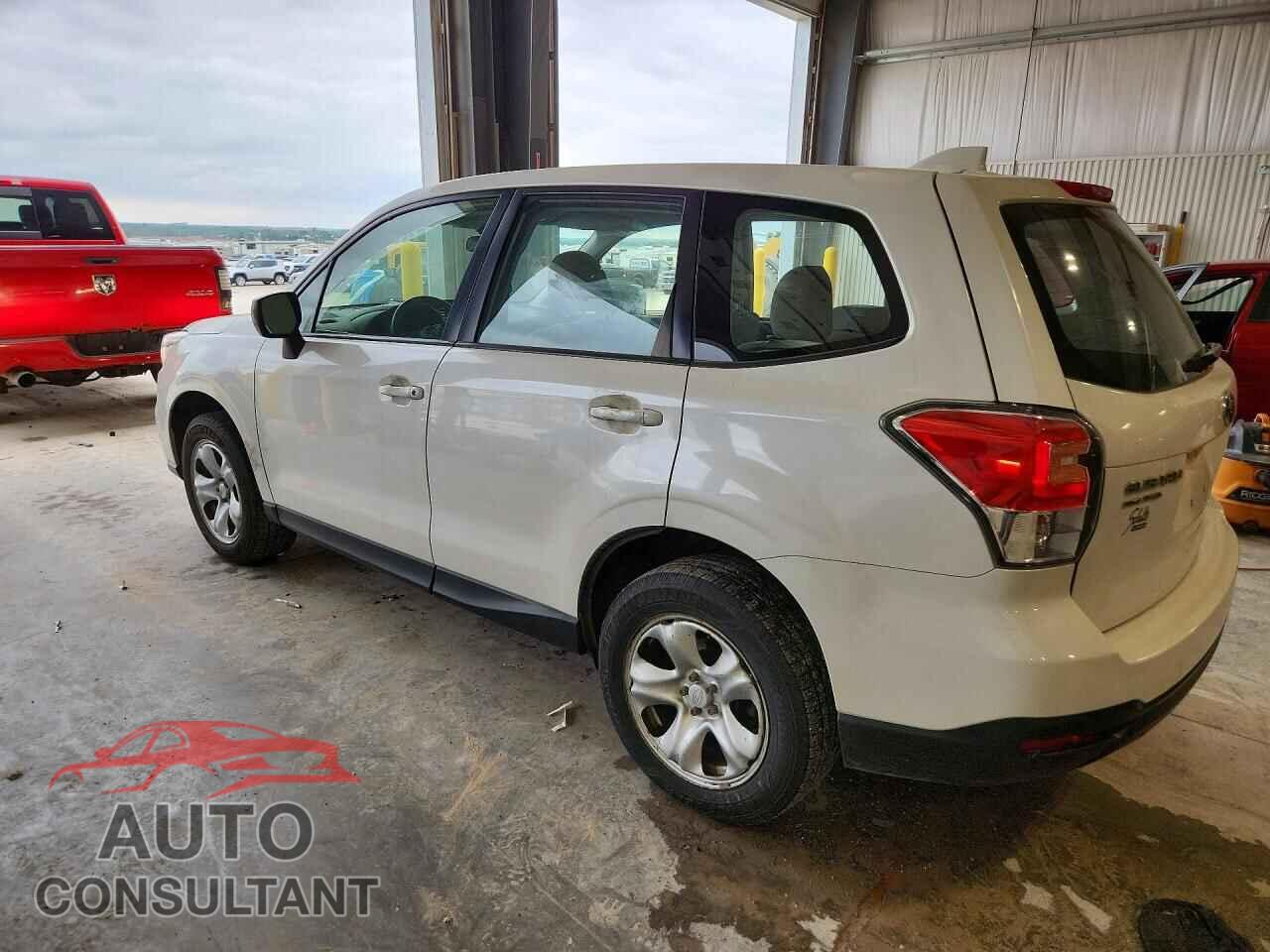SUBARU FORESTER 2018 - JF2SJAAC2JH615044