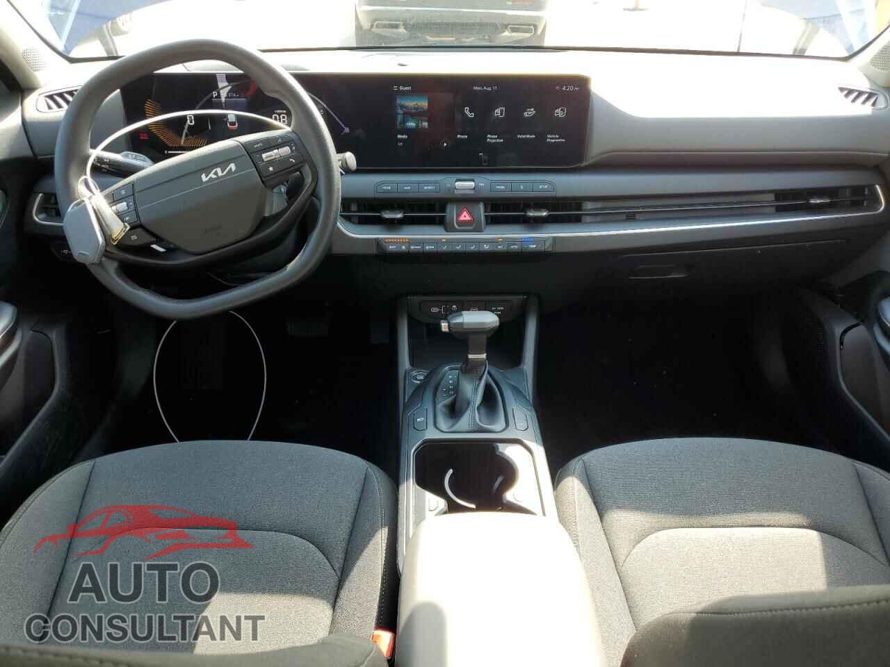 KIA K4 LX 2025 - 3KPFT4DE1SE102786