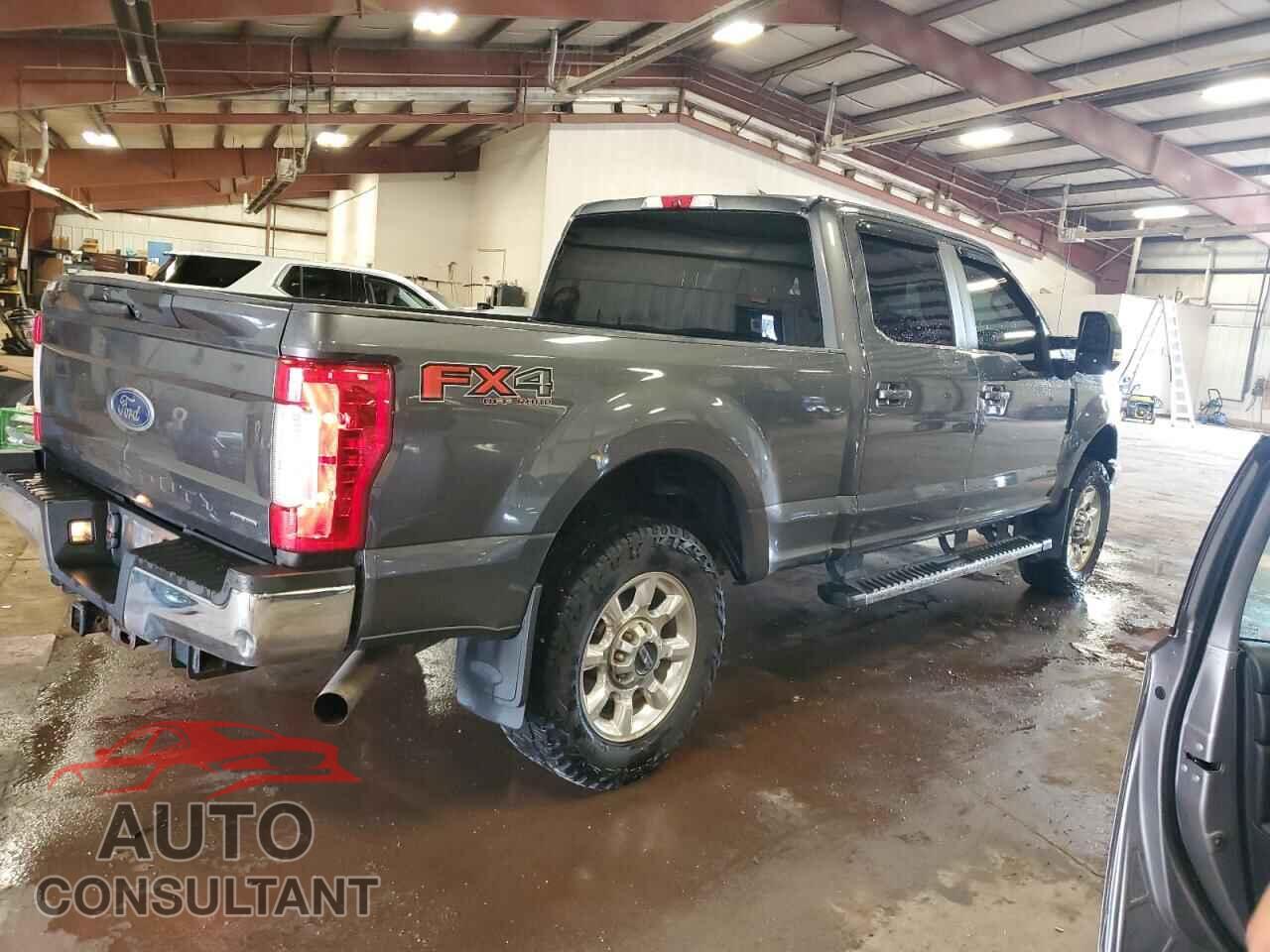 FORD F350 2017 - 1FT8W3B68HEE12010
