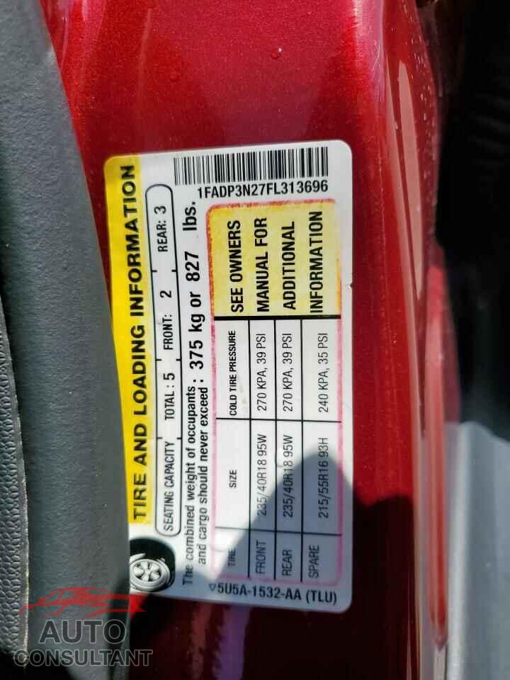 FORD FOCUS 2015 - 1FADP3N27FL313696