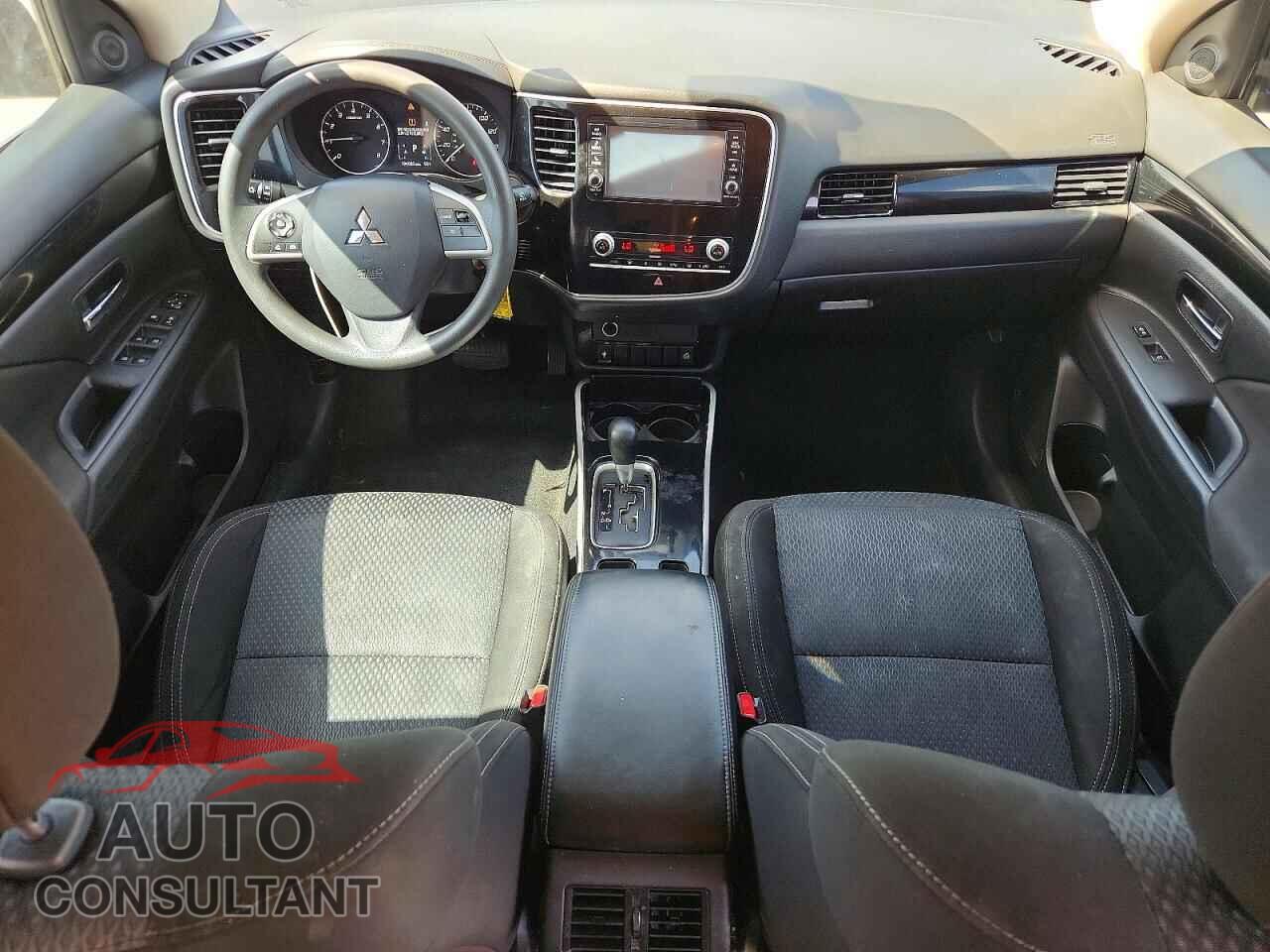 MITSUBISHI OUTLANDER 2020 - JA4AD2A37LZ005154