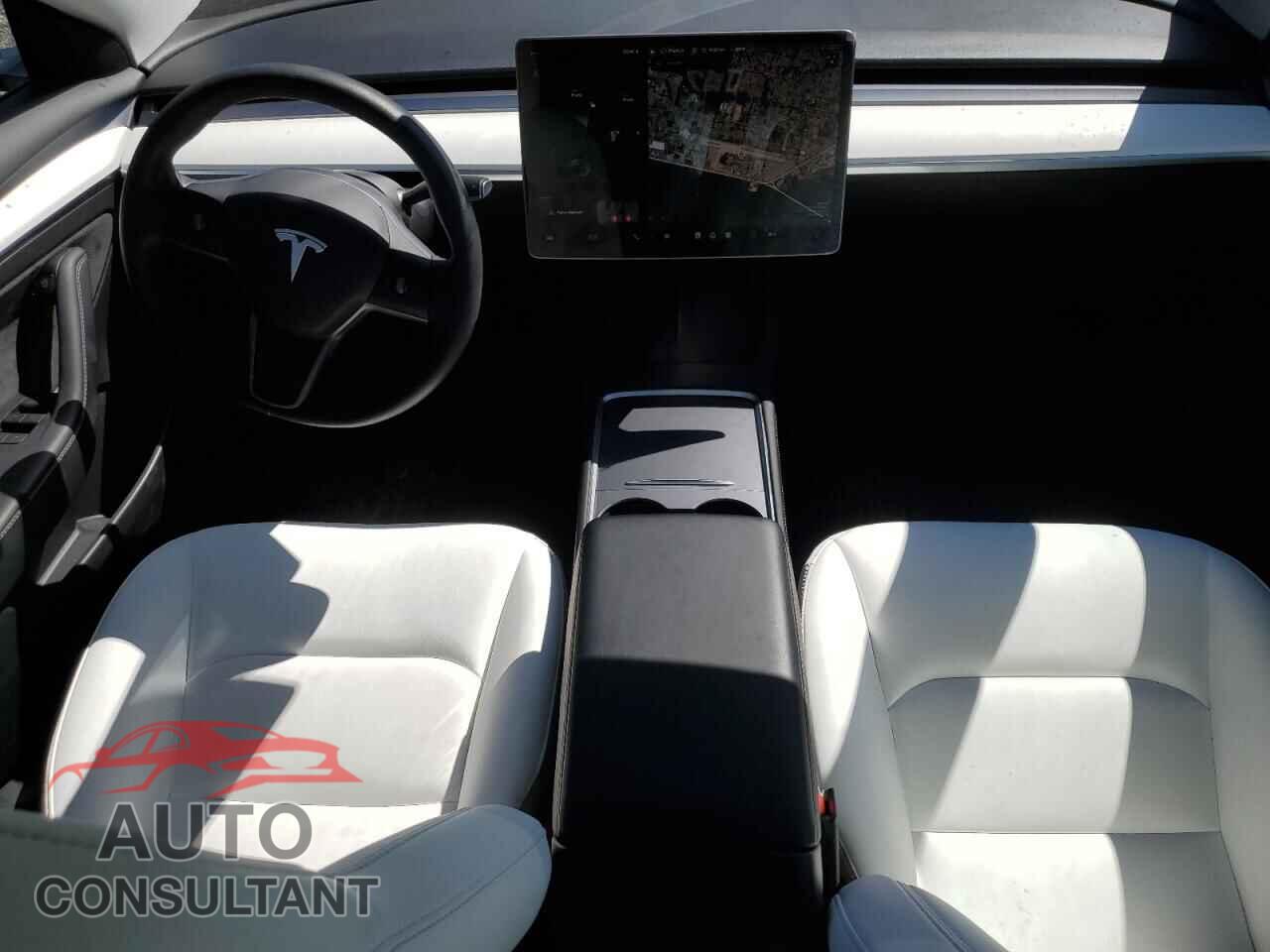 TESLA MODEL 3 2021 - 5YJ3E1EB5MF071684