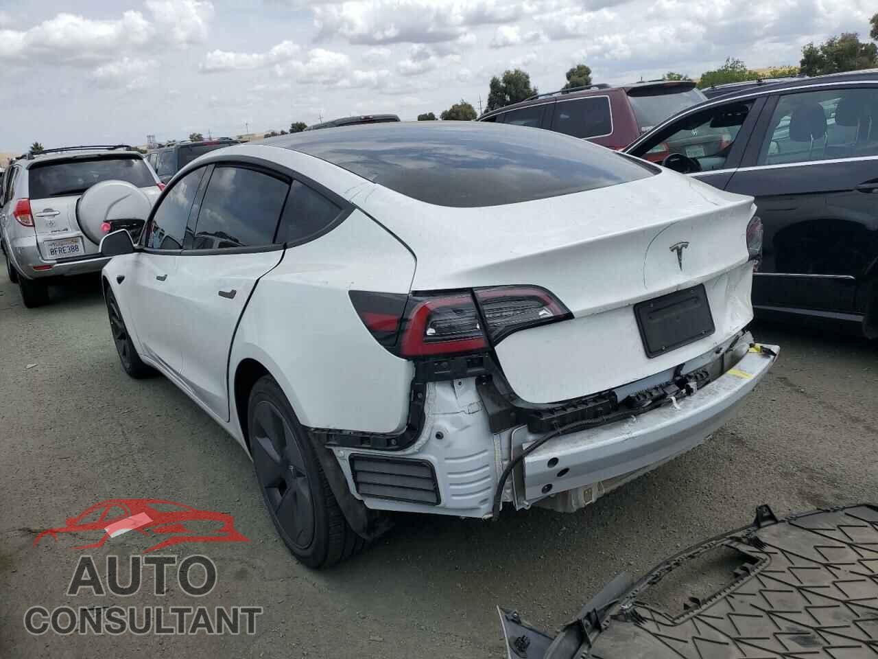 TESLA MODEL 3 2022 - 5YJ3E1EA2NF340703