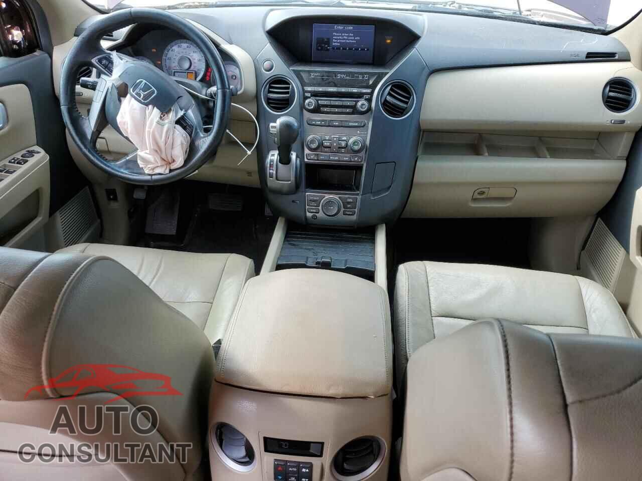 HONDA PILOT 2013 - 5FNYF3H71DB045220