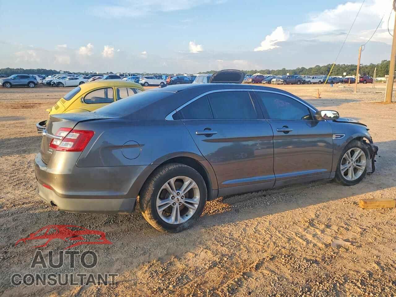FORD TAURUS 2015 - 1FAHP2E85FG165010