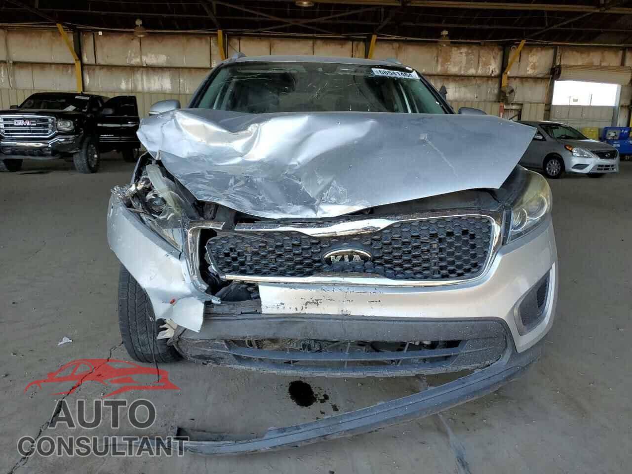 KIA SORENTO 2017 - 5XYPG4A33HG294445