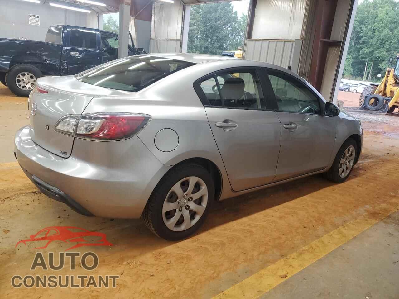 MAZDA 3 2011 - JM1BL1UF3B1461761