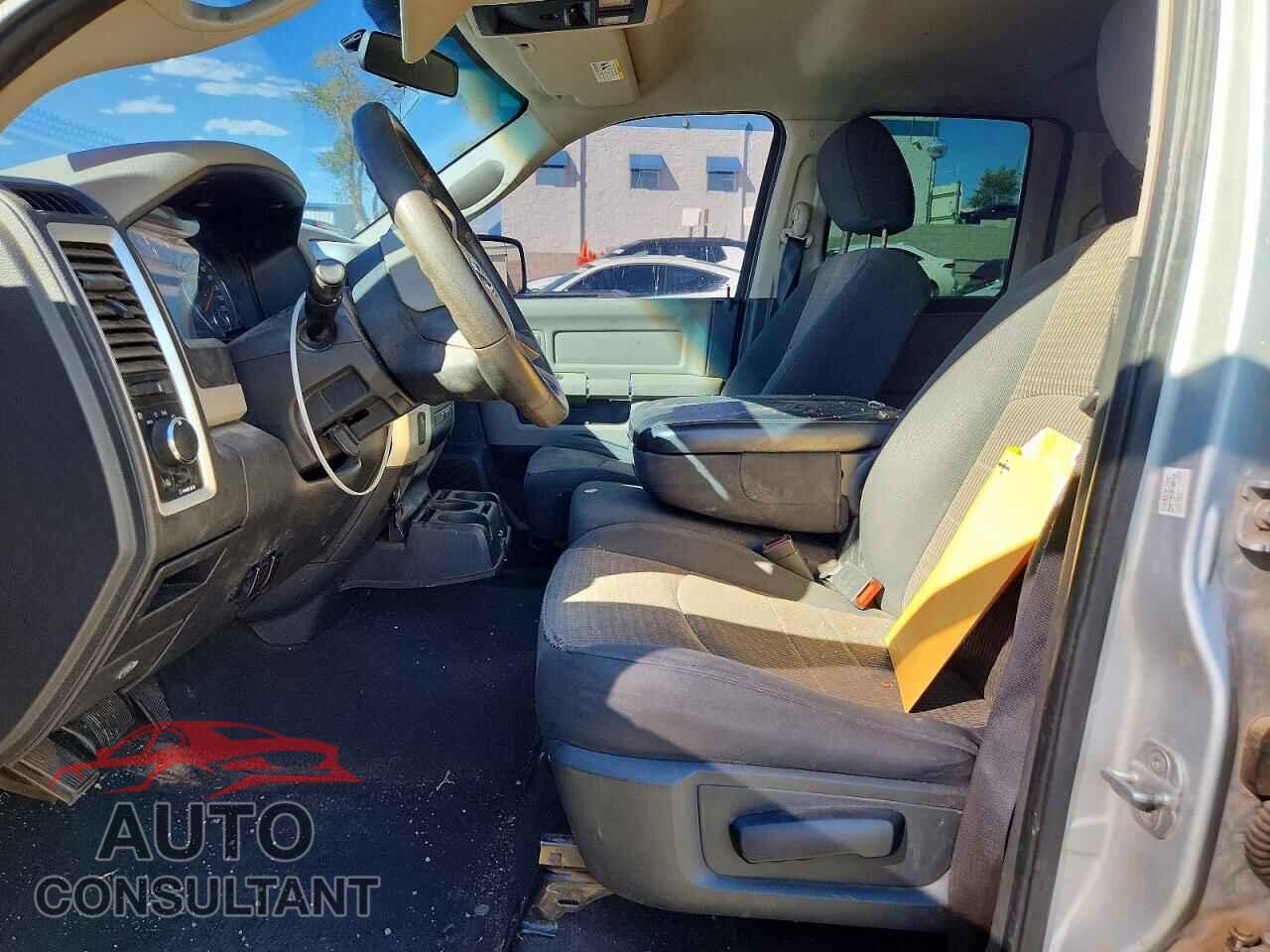 DODGE RAM 1500 2011 - 1D7RV1GP9BS693973