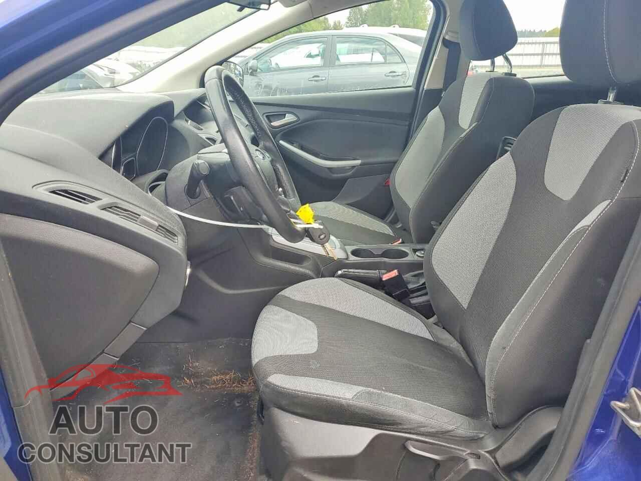 FORD FOCUS 2012 - 1FAHP3K25CL268260