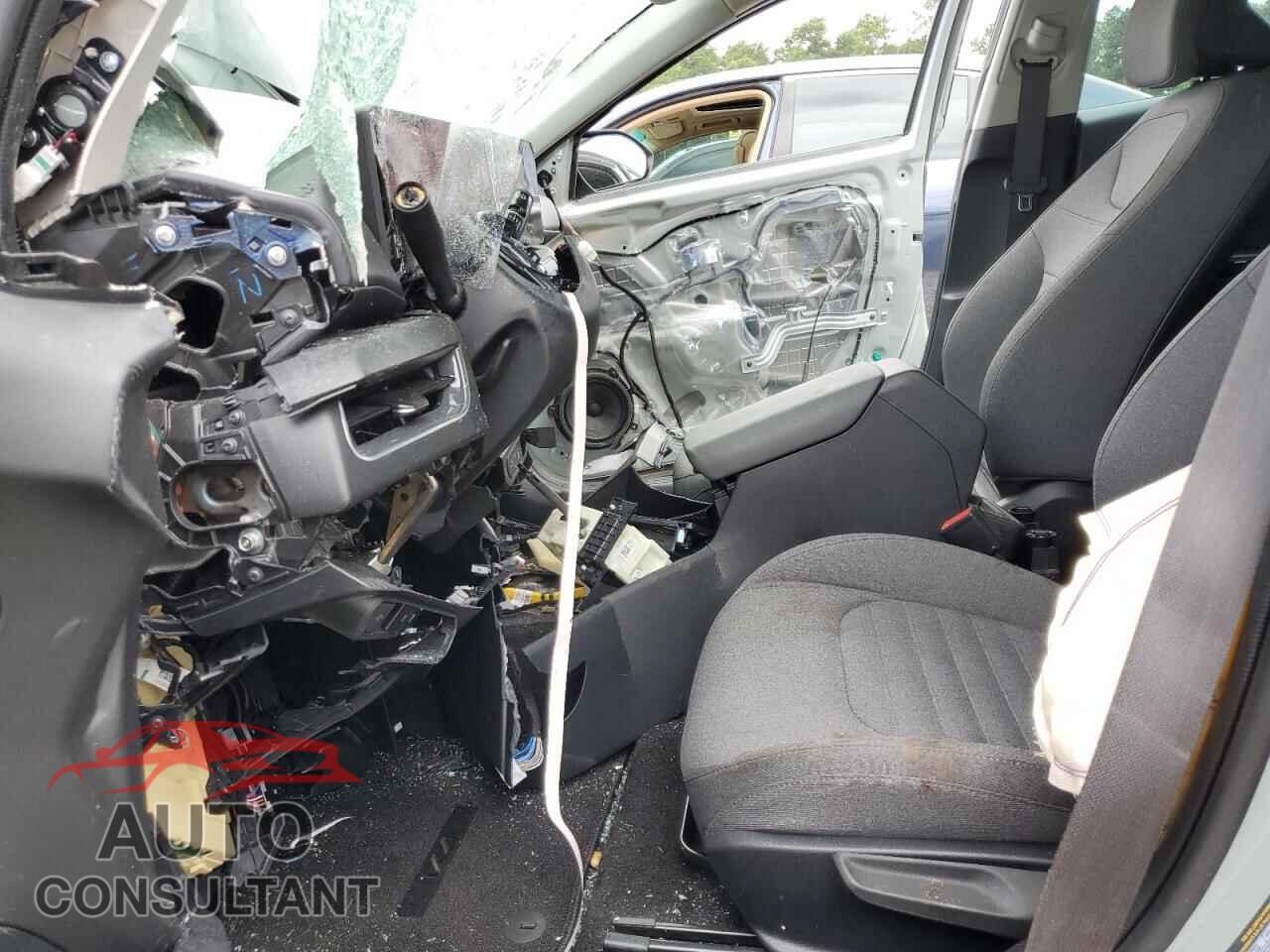 KIA K4 EX 2025 - 3KPFU4DE0SE080356