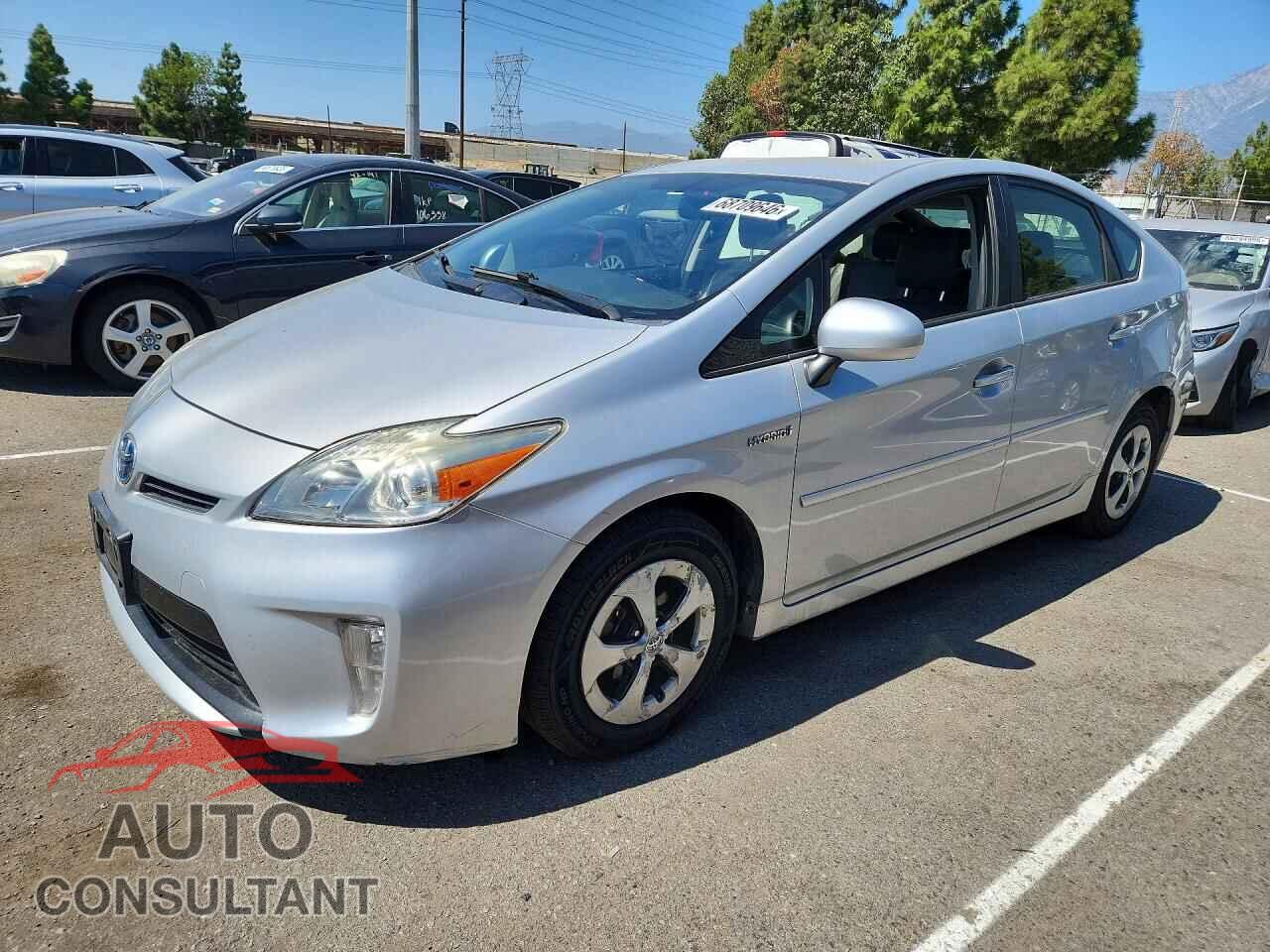 TOYOTA PRIUS 2015 - JTDKN3DU0F0431438