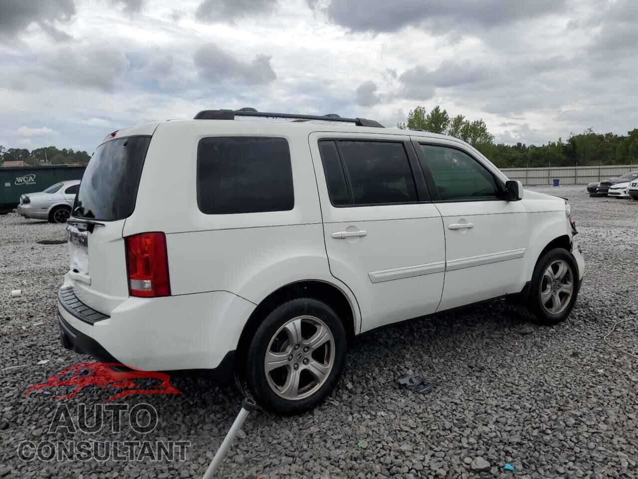 HONDA PILOT 2015 - 5FNYF3H5XFB019393