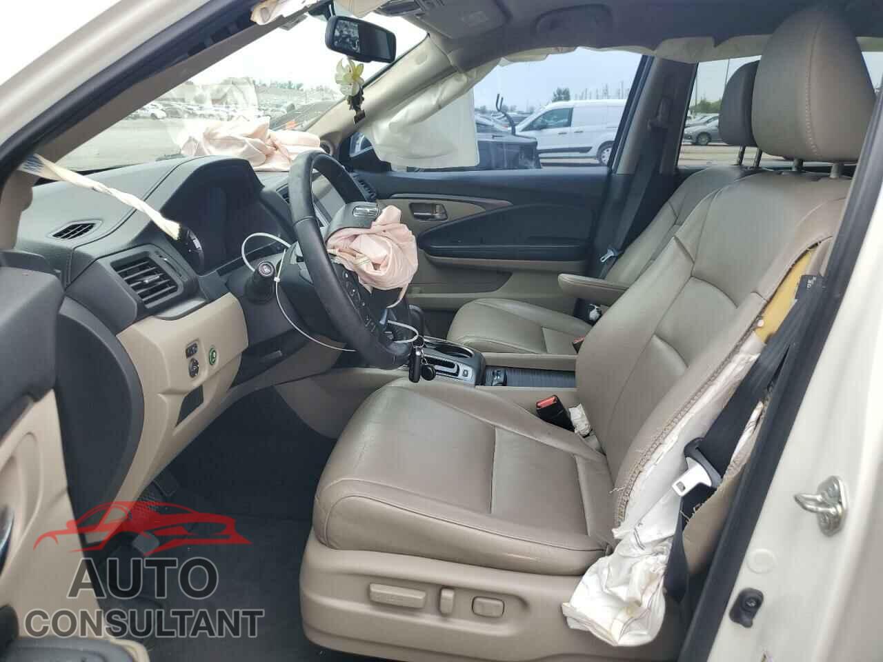 HONDA PILOT 2016 - 5FNYF5H5XGB016250