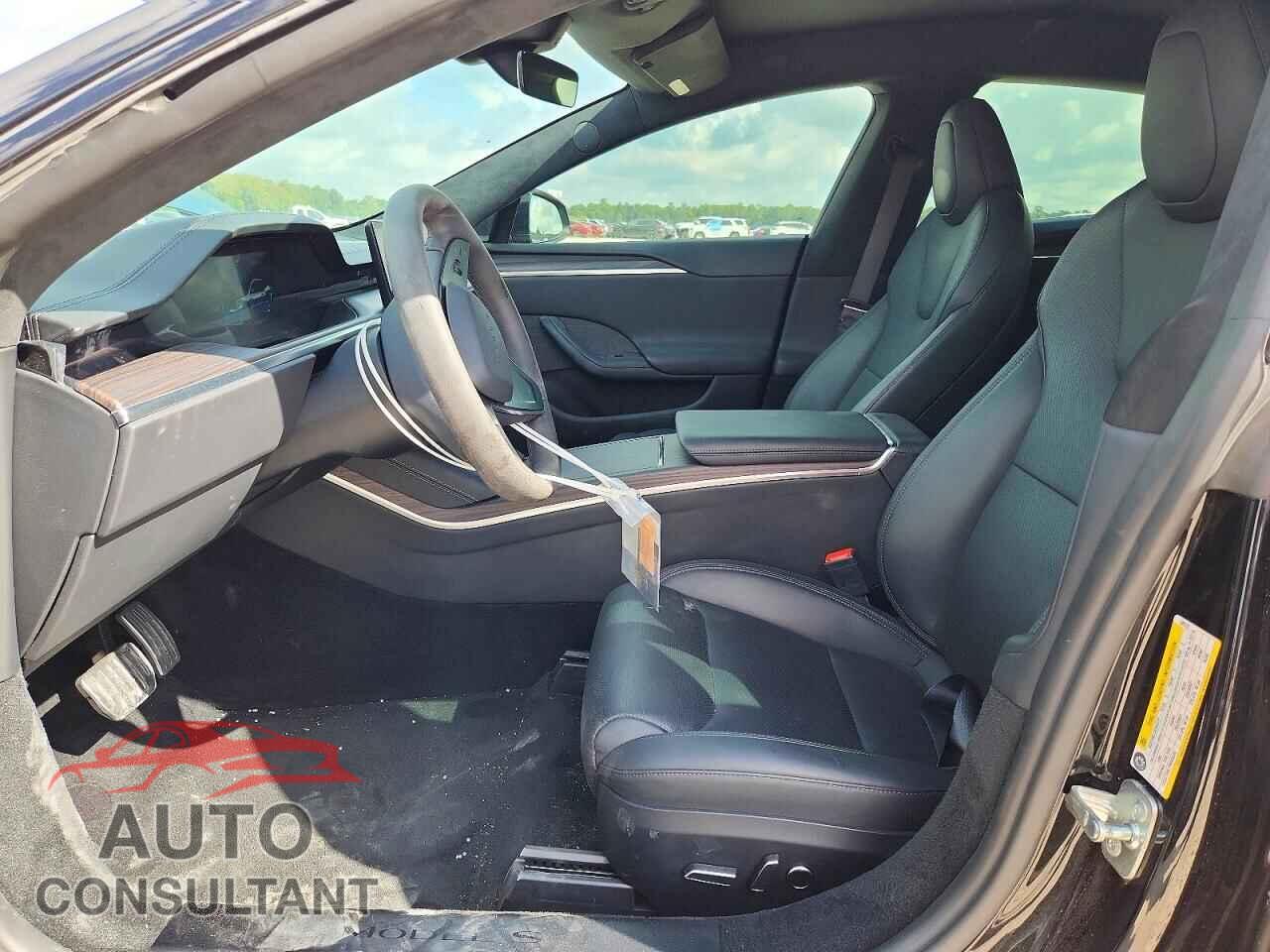 TESLA MODEL S 2025 - 5YJSA1E50SF549122