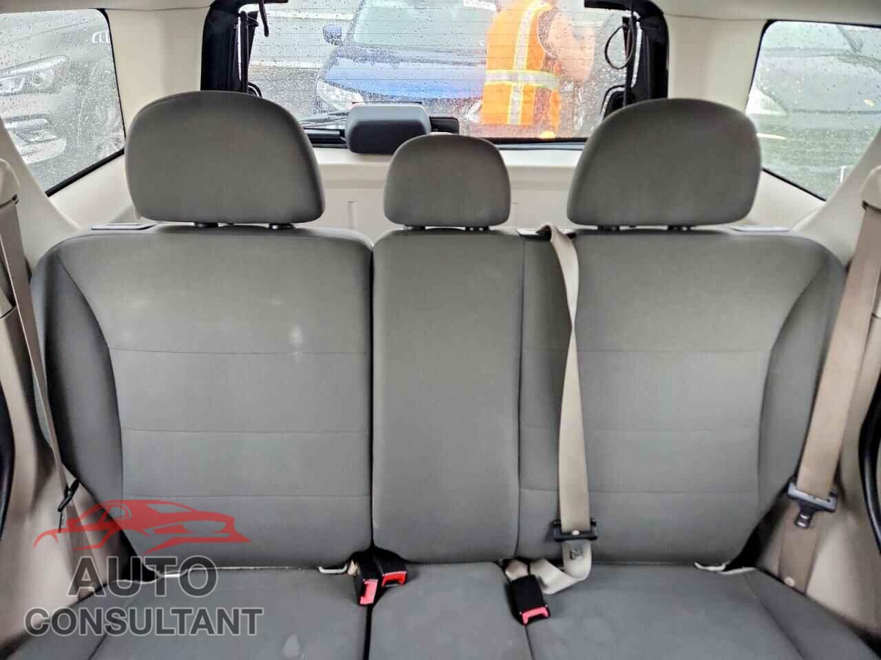 FORD ESCAPE 2010 - 1FMCU9C74AKB41878