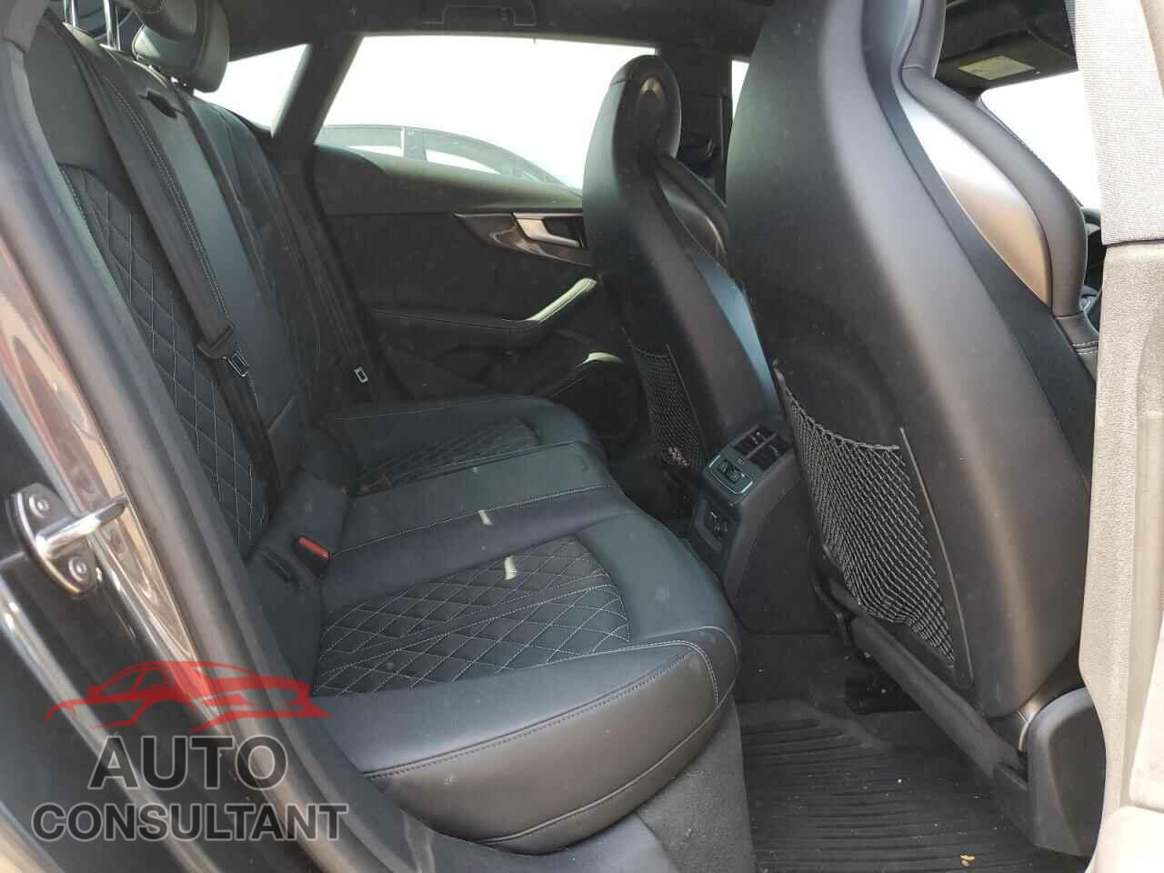 AUDI S5/RS5 2024 - WAUC4CF57RA032471
