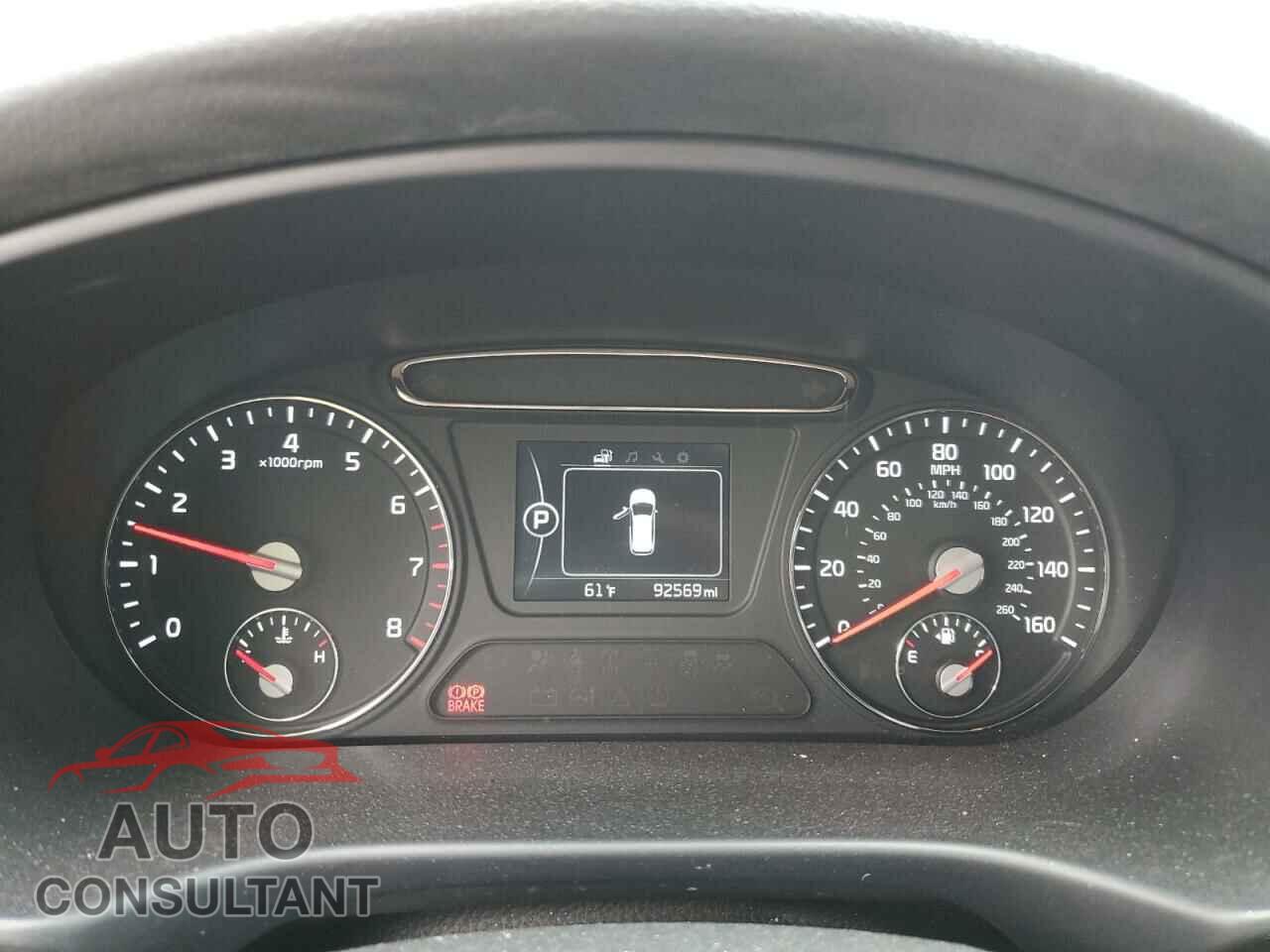 KIA SORENTO 2017 - 5XYPGDA33HG234780