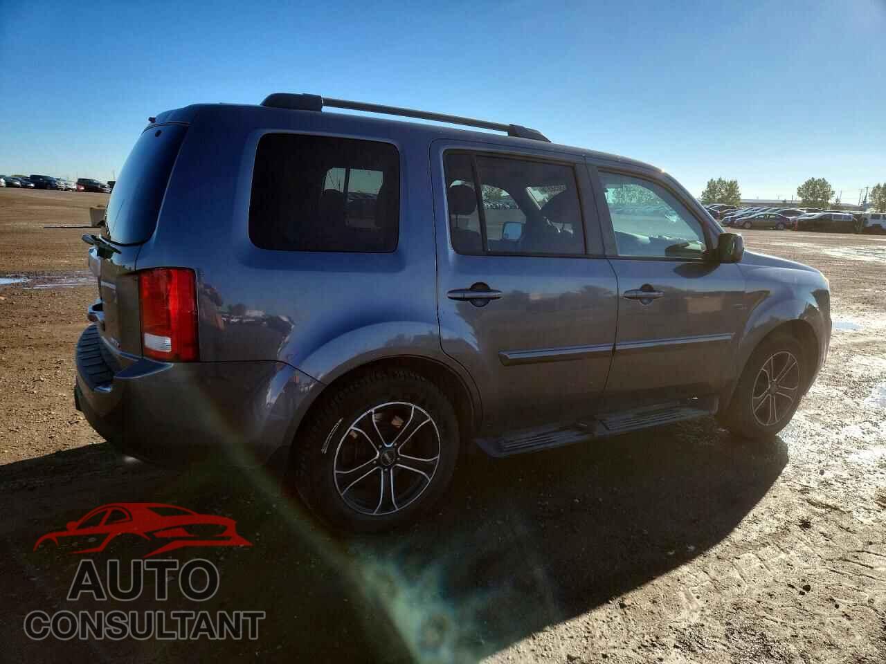 HONDA PILOT 2015 - 5FNYF4H63FB502254