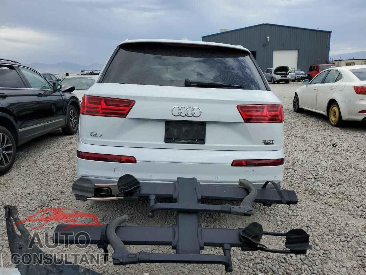 AUDI Q7 2018 - WA1VAAF77JD000191