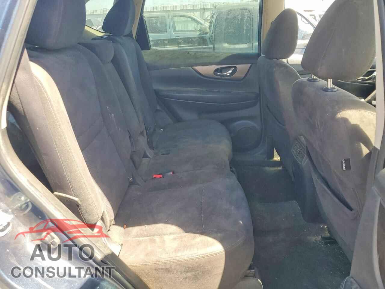NISSAN ROGUE 2015 - KNMAT2MT0FP587523