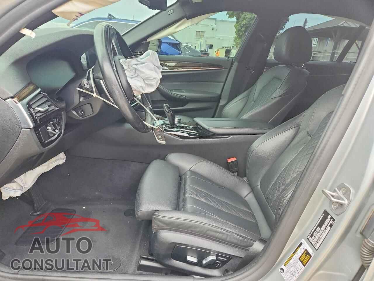 BMW 5 SERIES 2021 - WBA53BH02MWX08005