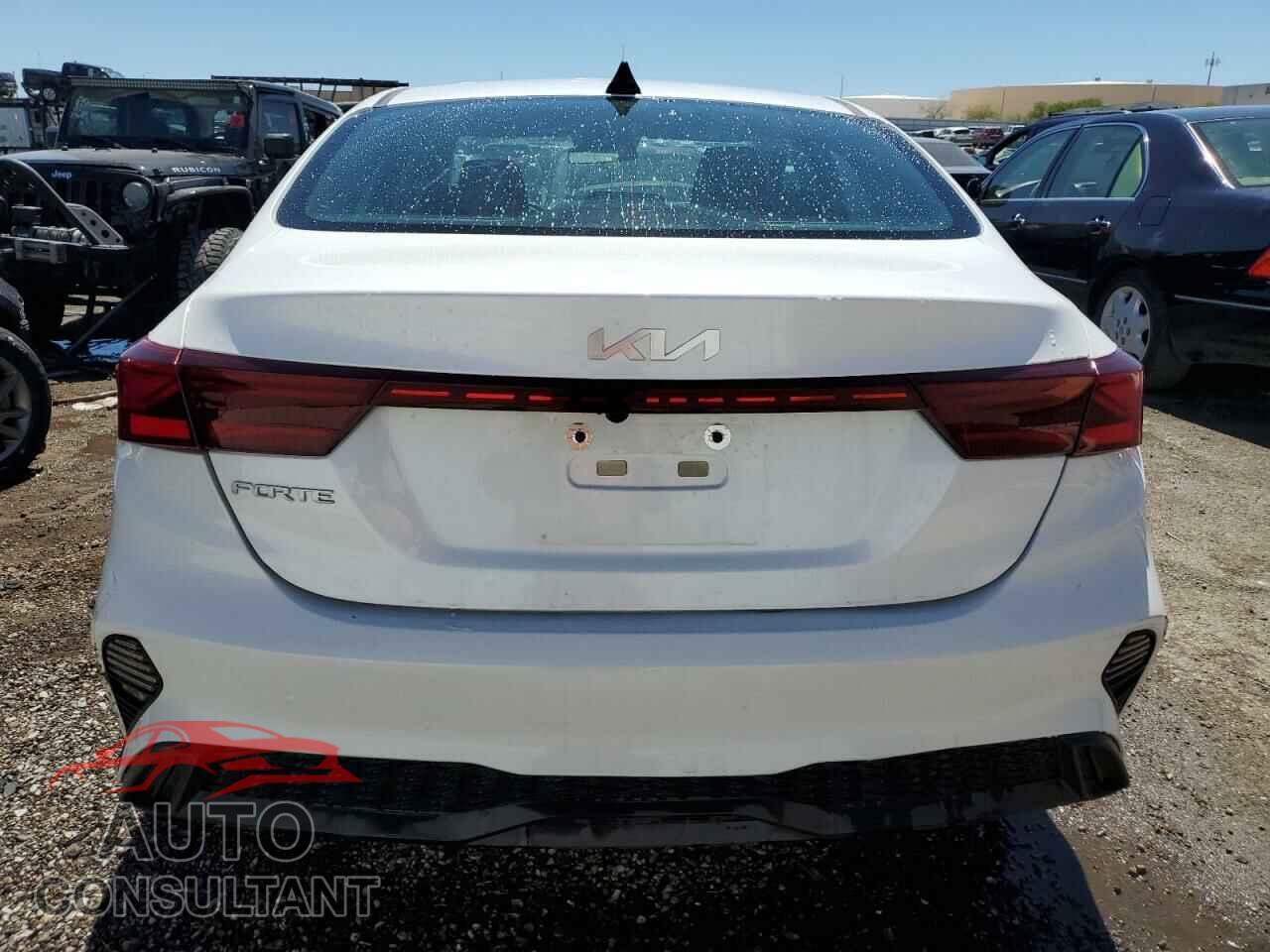 KIA FORTE 2023 - 3KPF24AD3PE609310
