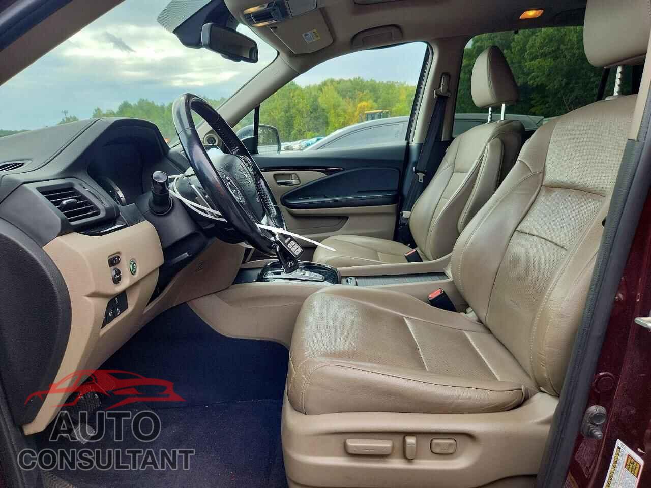 HONDA PILOT 2016 - 5FNYF6H04GB111302