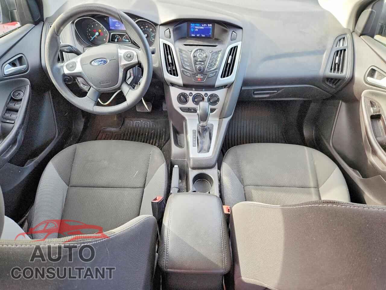 FORD FOCUS 2013 - 1FADP3F22DL223626