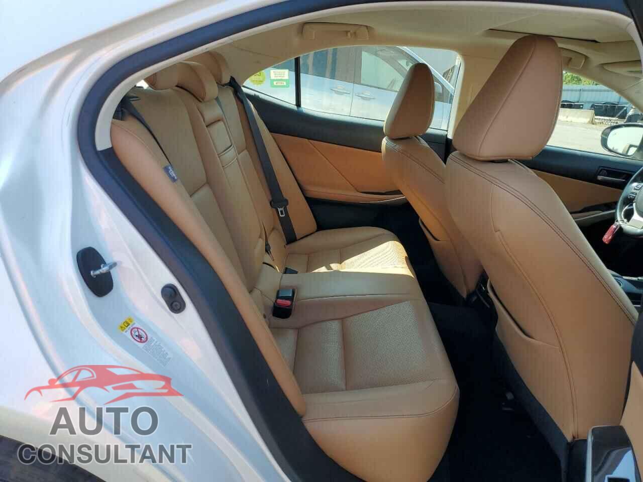 LEXUS IS 2017 - JTHCM1D21H5024663